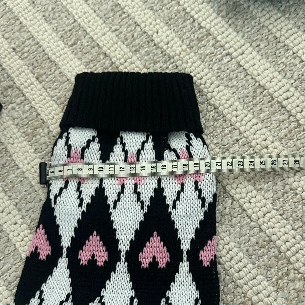 Pet sweater with travel bowl - Picture 4 of 5